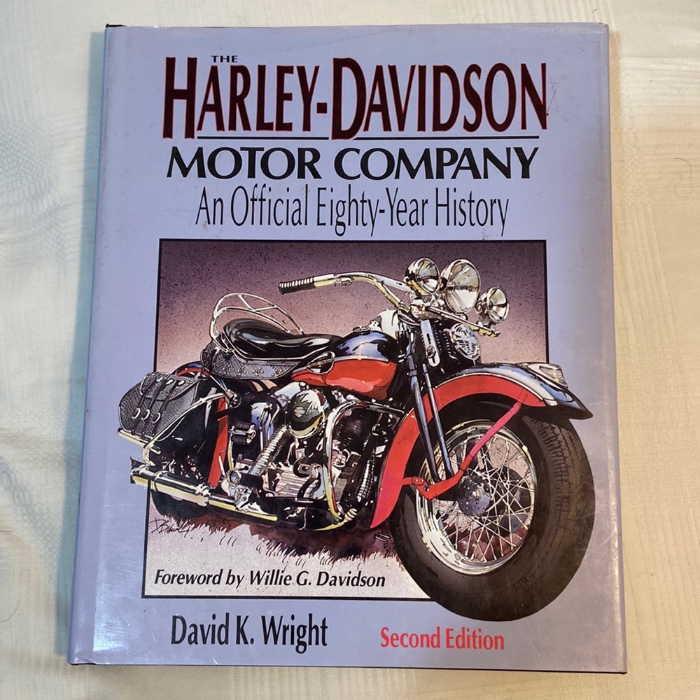 HARLEY-DAVIDSON/ Hard Cover Book